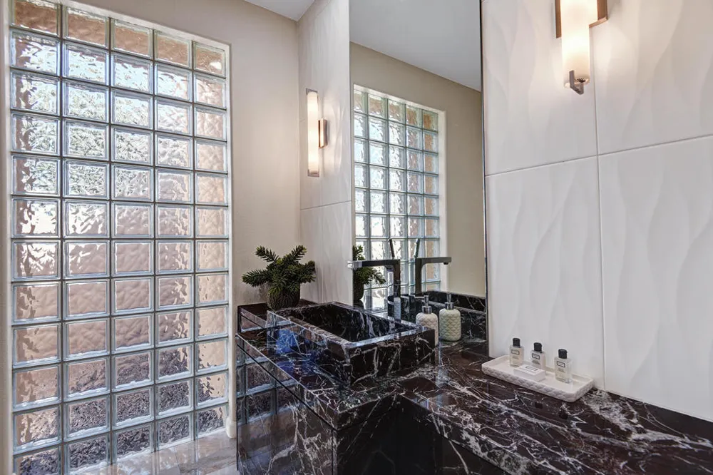 23 Villaggio Place Rancho Mirage, CA 92270