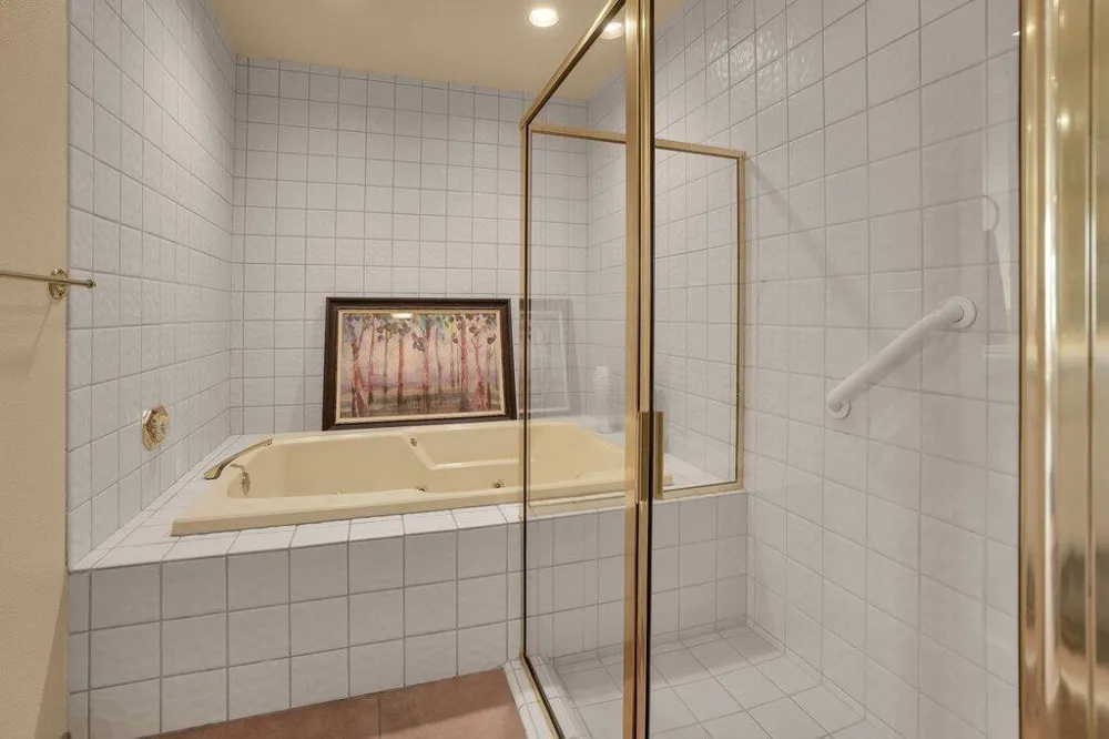 9 Lake Shore Drive Rancho Mirage, CA 92270
