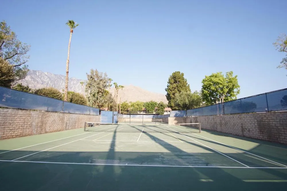 2801 Los Felices Circle E #D 102 Palm Springs, CA 92262