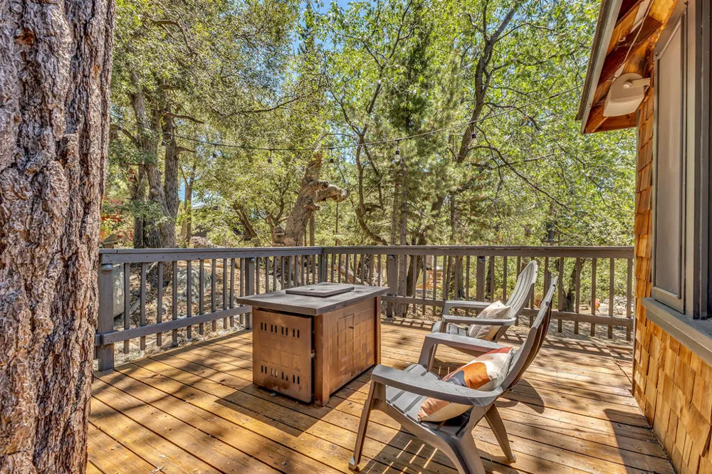 24701 Schaffer Drive Idyllwild, CA 92549