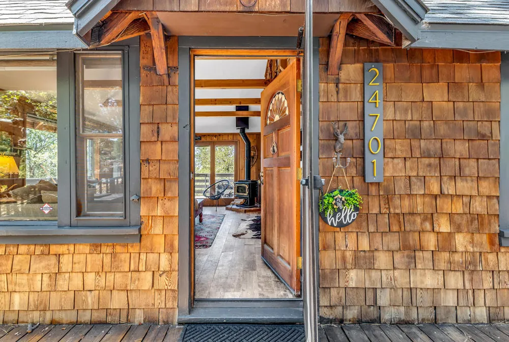 24701 Schaffer Drive Idyllwild, CA 92549