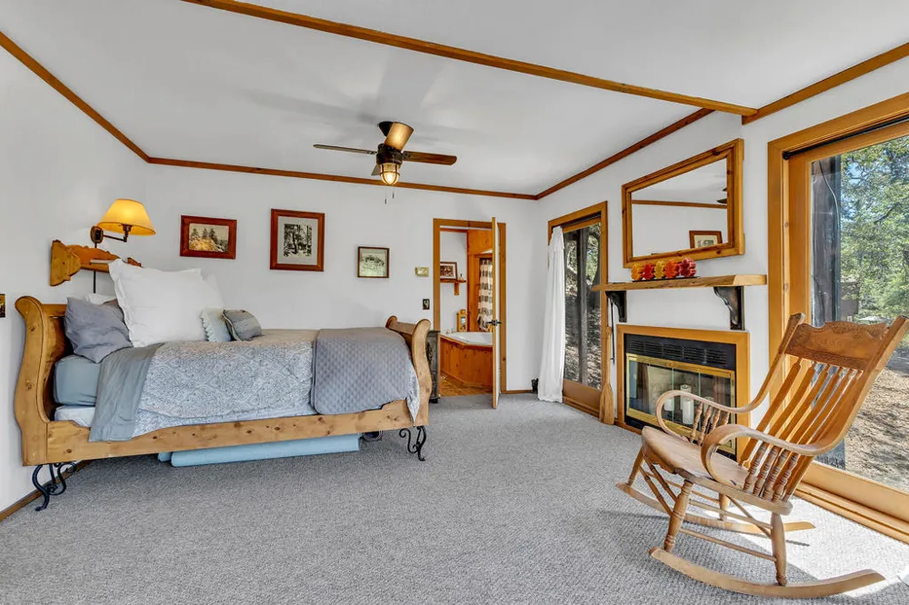 24701 Schaffer Drive Idyllwild, CA 92549