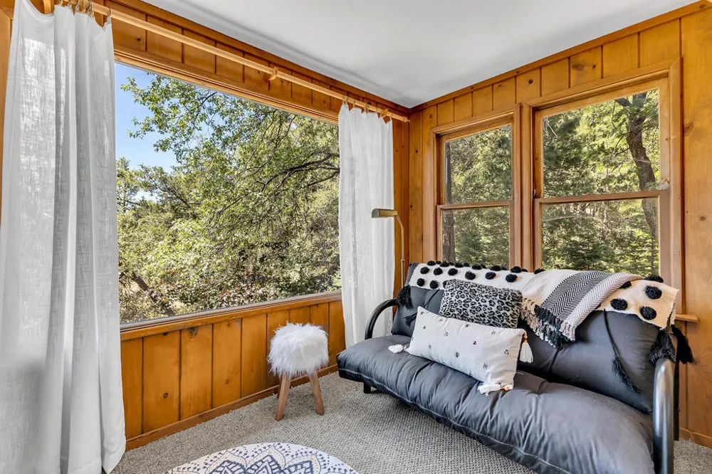 24701 Schaffer Drive Idyllwild, CA 92549