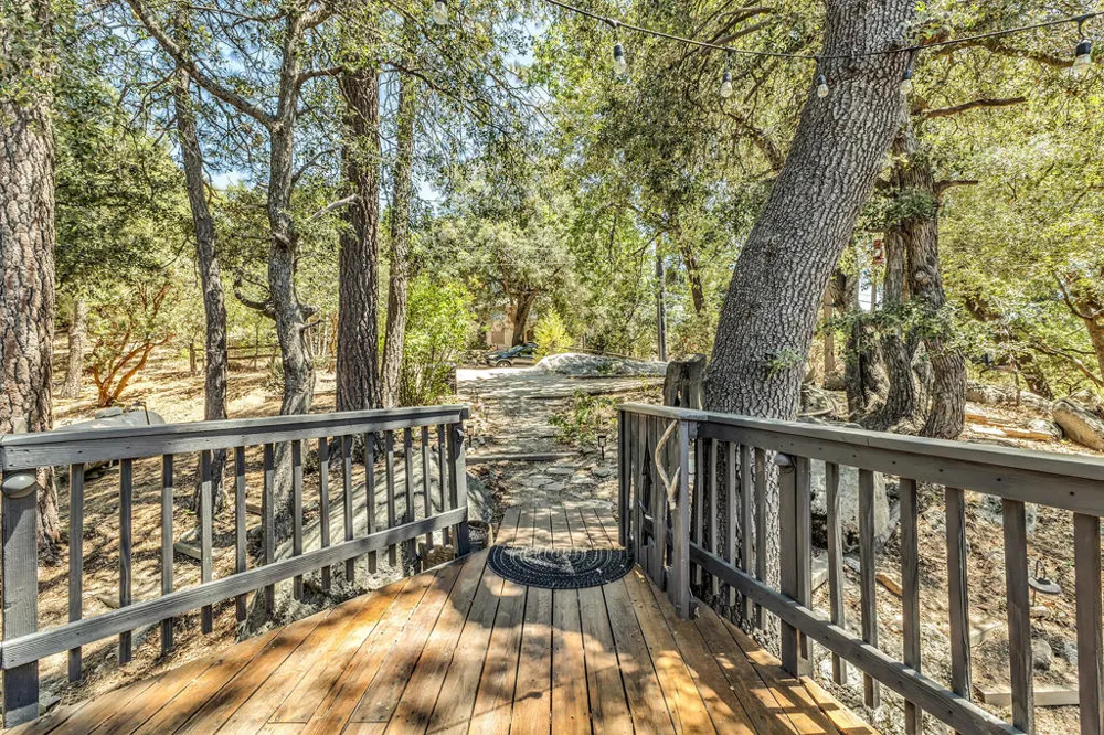 24701 Schaffer Drive Idyllwild, CA 92549