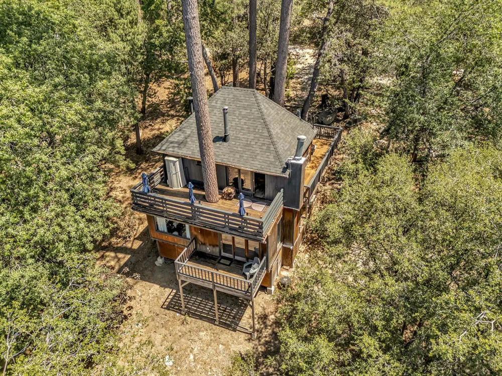 24701 Schaffer Drive Idyllwild, CA 92549