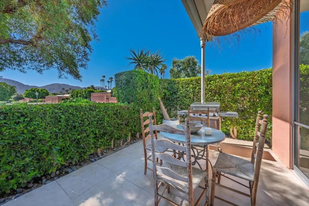 47192 El Agadir Palm Desert, CA 92260
