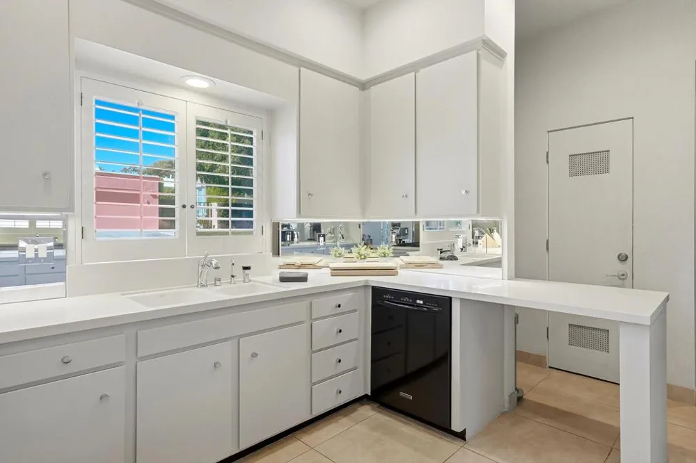 47192 El Agadir Palm Desert, CA 92260