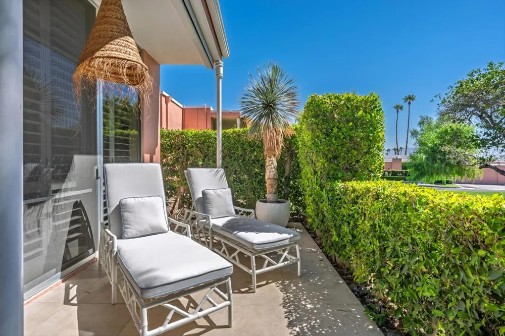 47192 El Agadir Palm Desert, CA 92260