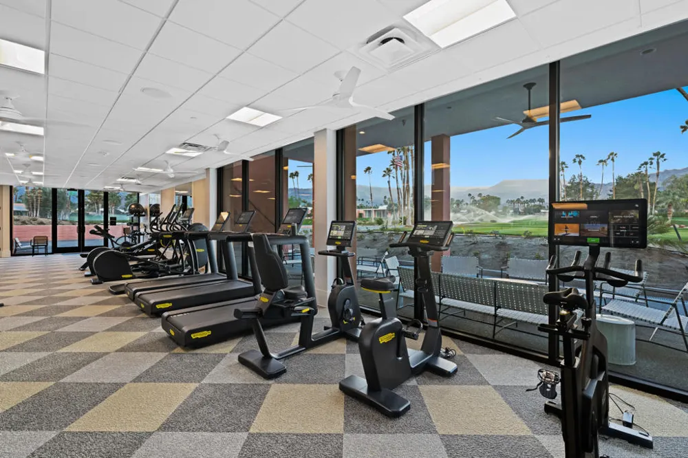 47192 El Agadir Palm Desert, CA 92260