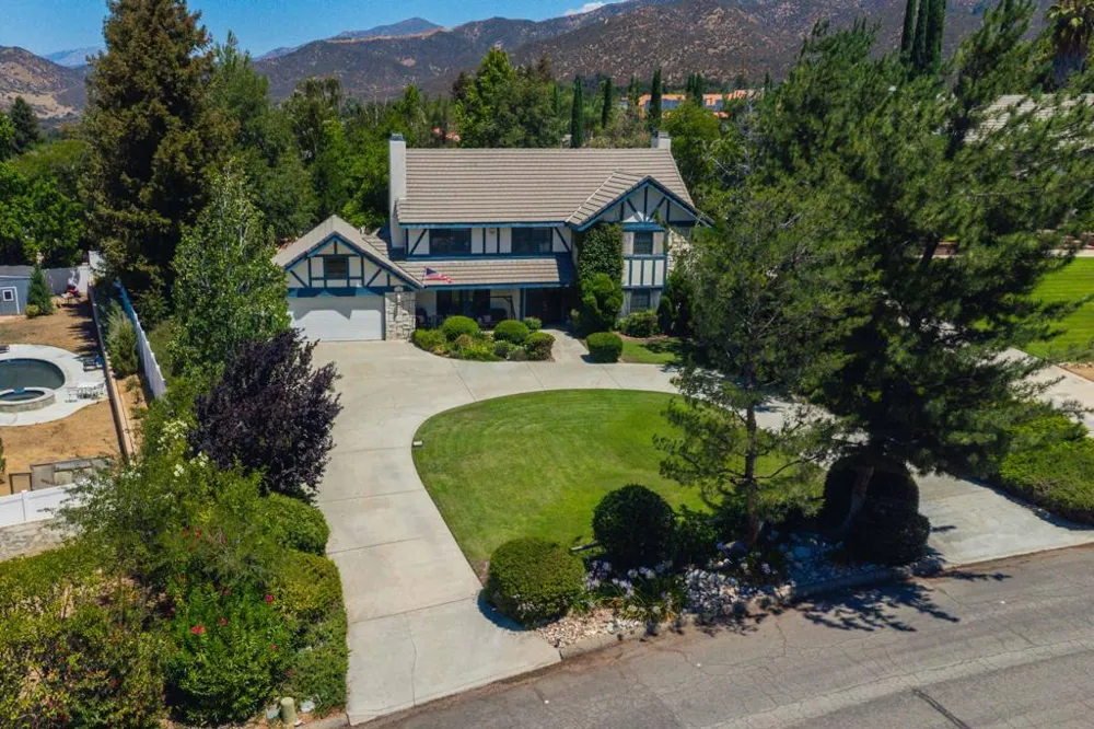 37254 Ironwood Drive Yucaipa, CA 92399