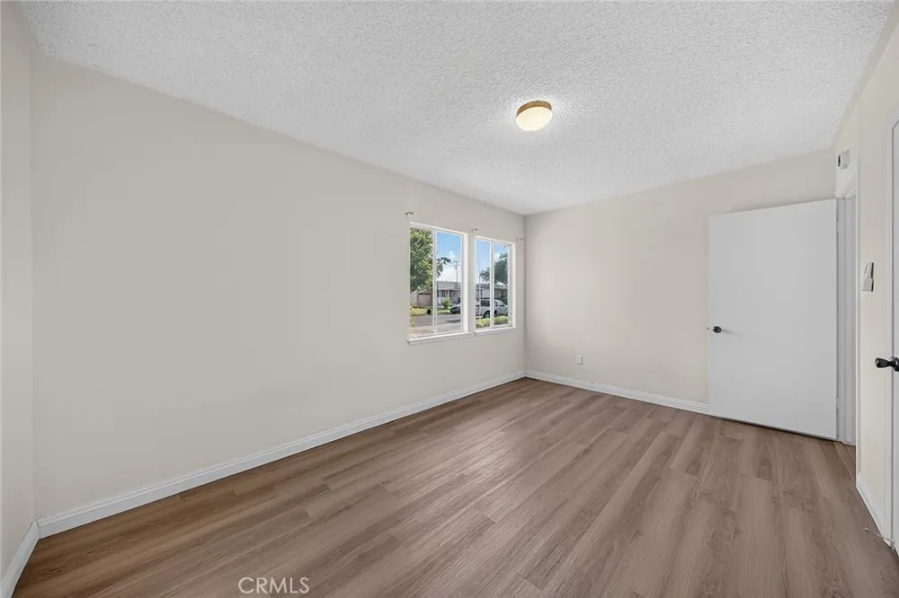 16734 E Devanah Covina, CA 91722