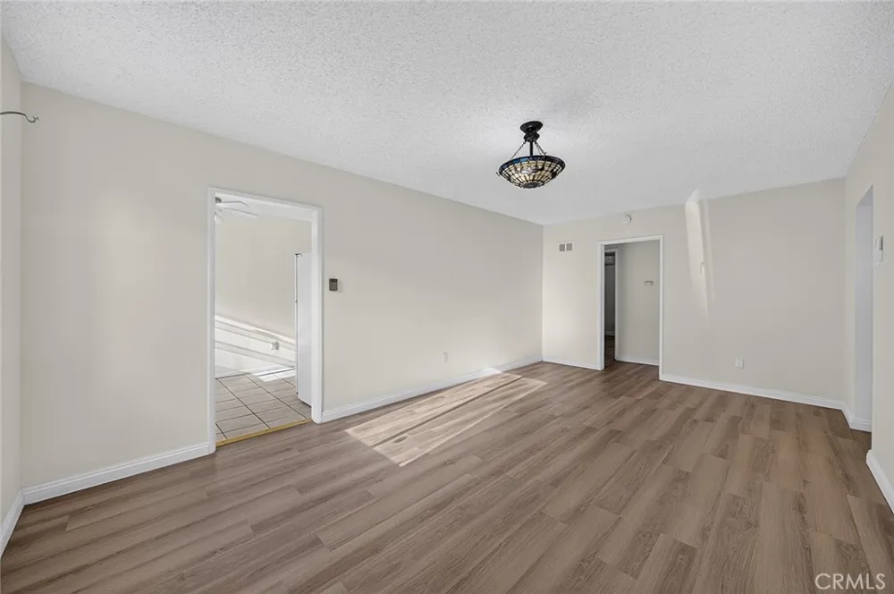 16734 E Devanah Covina, CA 91722