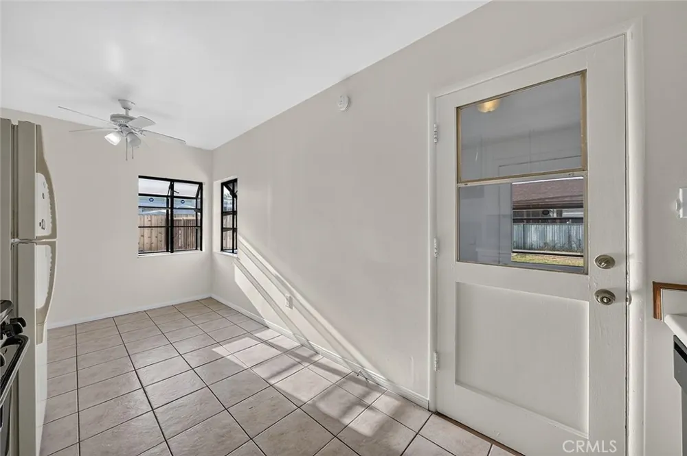 16734 E Devanah Covina, CA 91722