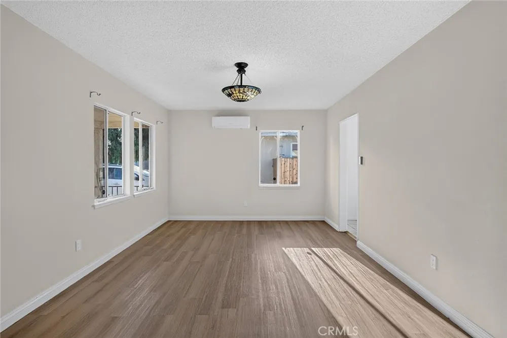 16734 E Devanah Covina, CA 91722
