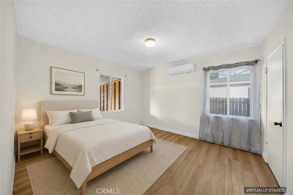16734 E Devanah Covina, CA 91722