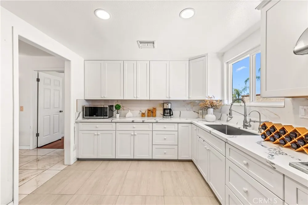 24412 Rosegate Diamond Bar, CA 91765