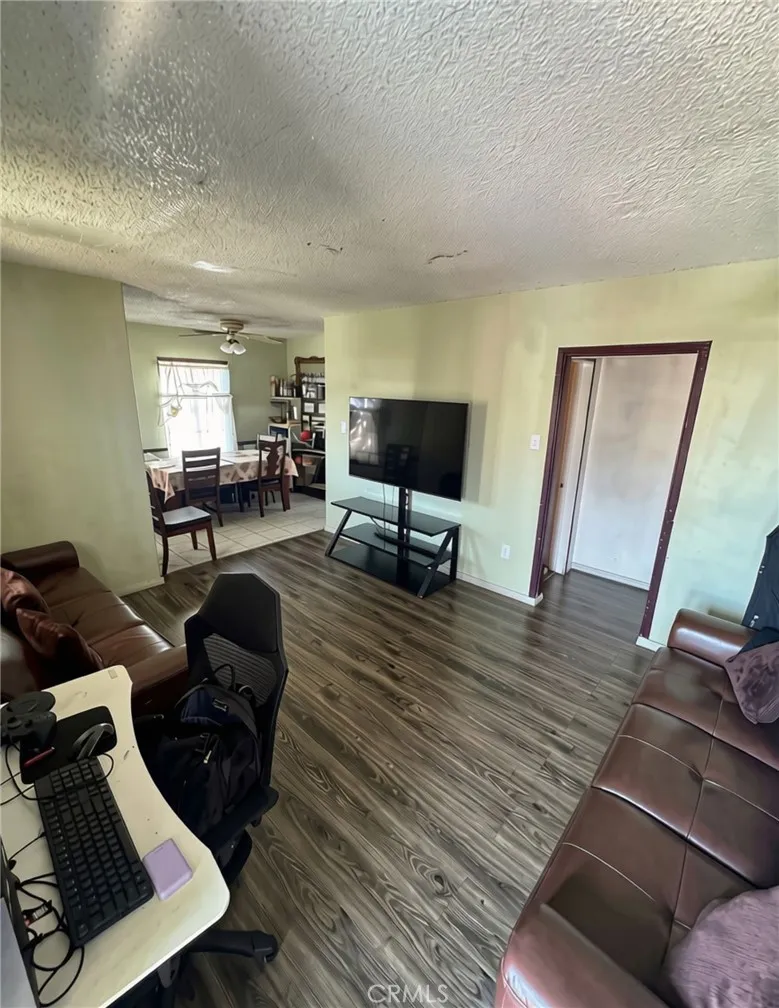 2018 Potrero South El Monte, CA 91733
