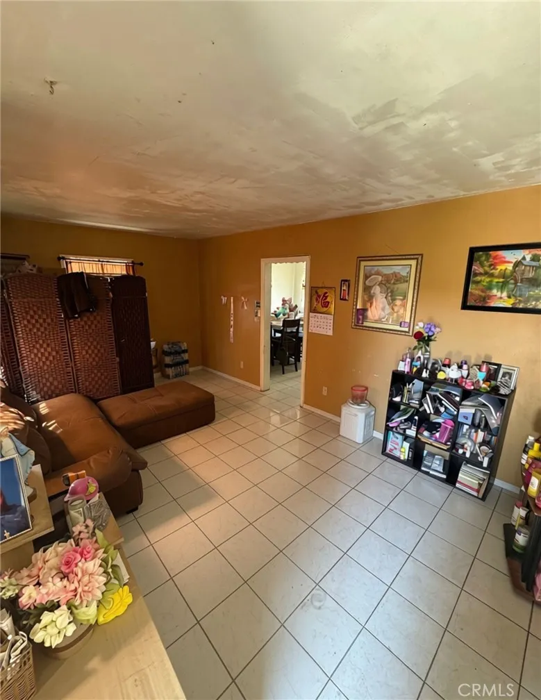 2018 Potrero South El Monte, CA 91733