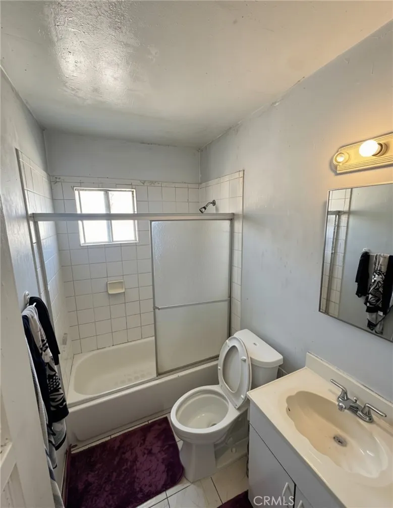 2018 Potrero South El Monte, CA 91733