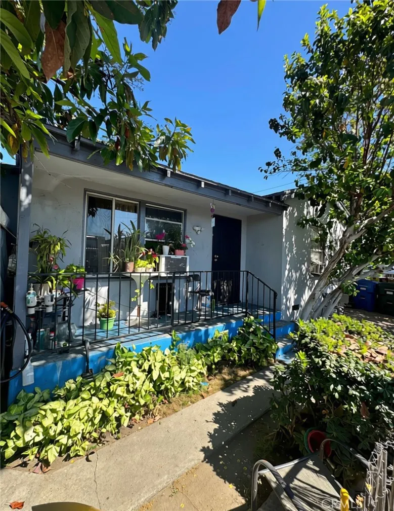 2018 Potrero South El Monte, CA 91733