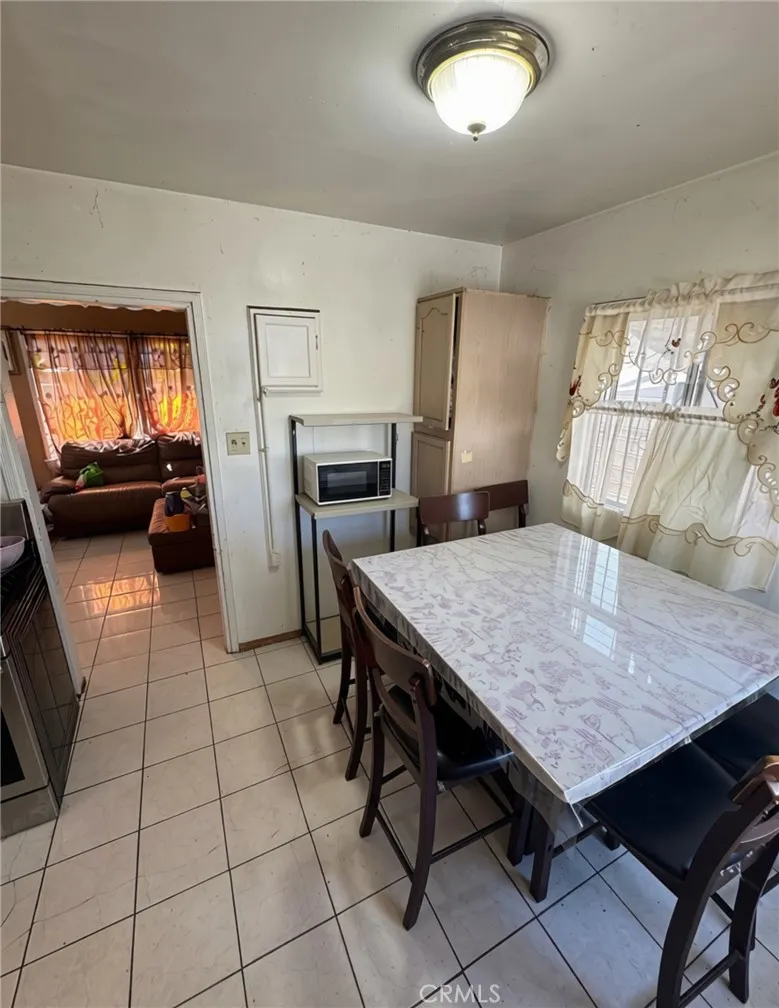 2018 Potrero South El Monte, CA 91733