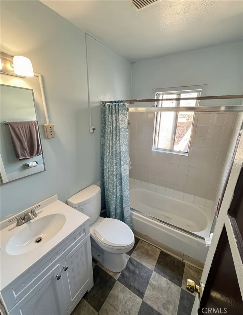 2018 Potrero South El Monte, CA 91733