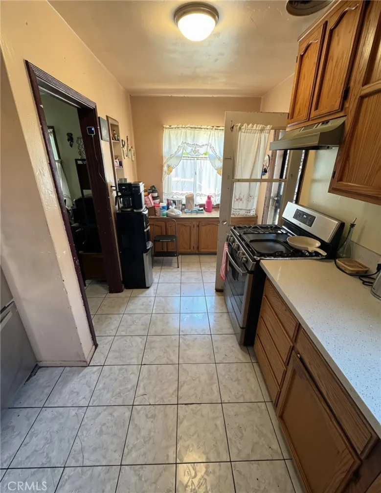 2018 Potrero South El Monte, CA 91733