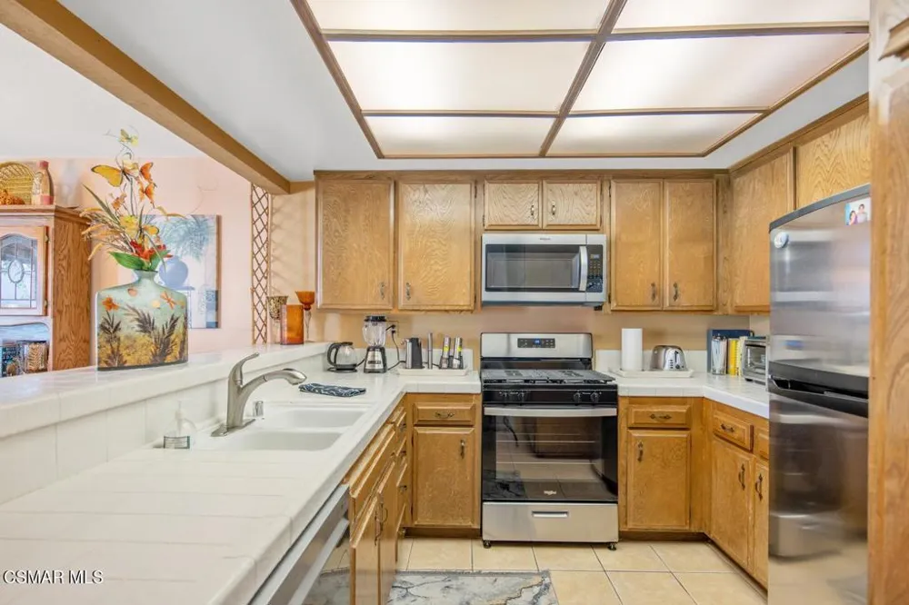 474 Artisan Road #19 Newbury Park, CA 91320