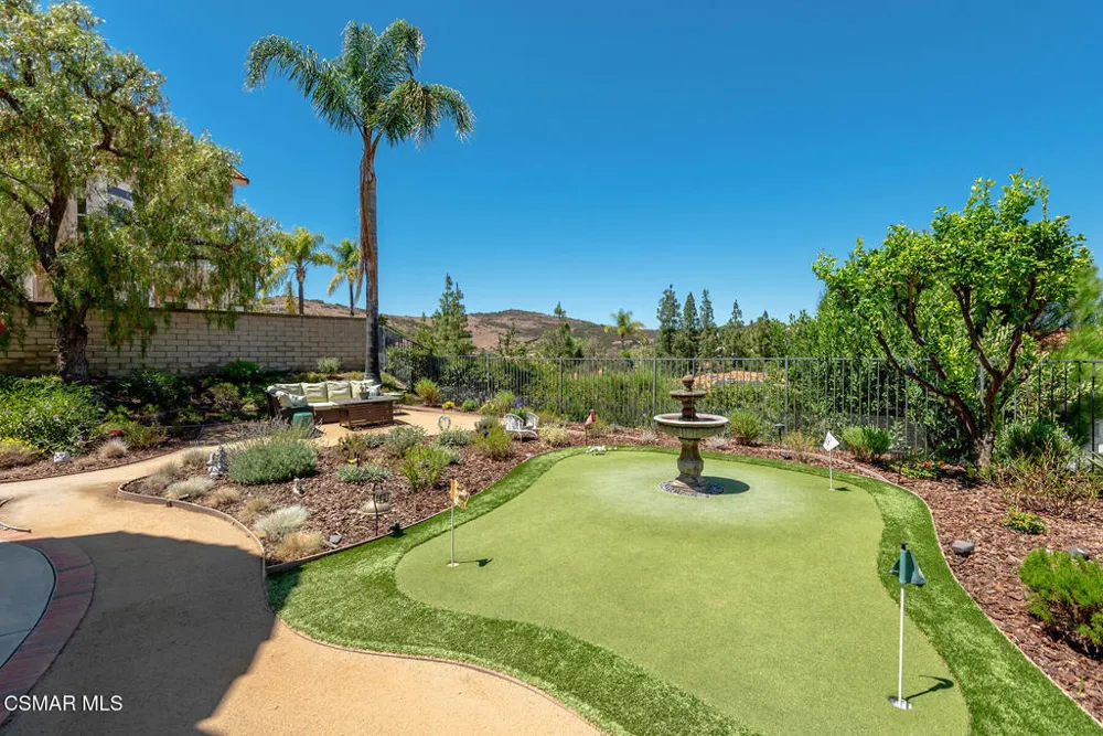 32711 Pacifica Court Westlake Village, CA 91361