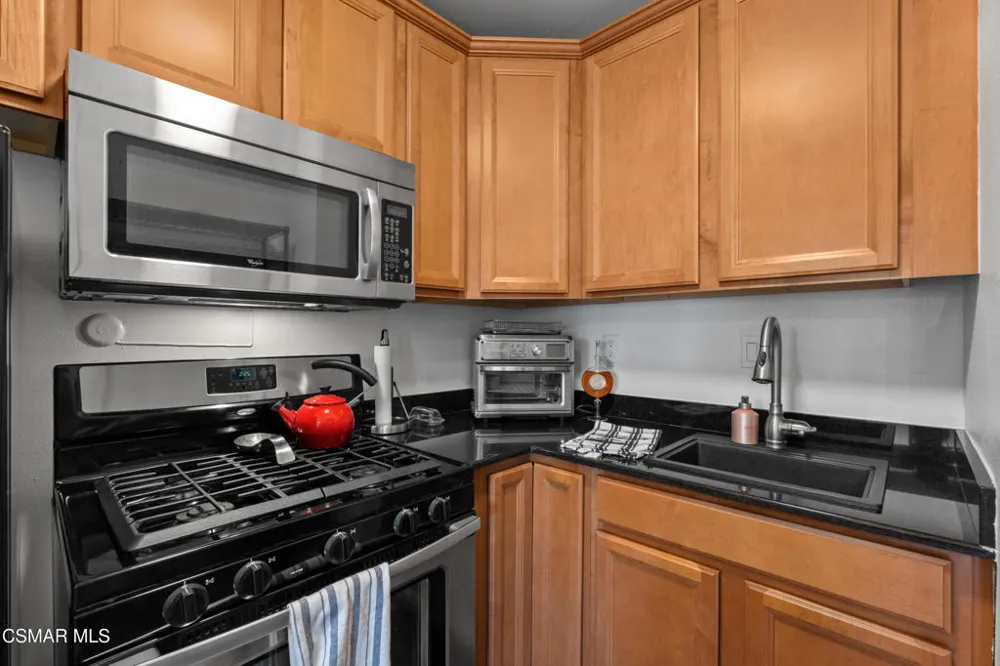 31577 Lindero Canyon Road #6 Westlake Village, CA 91361