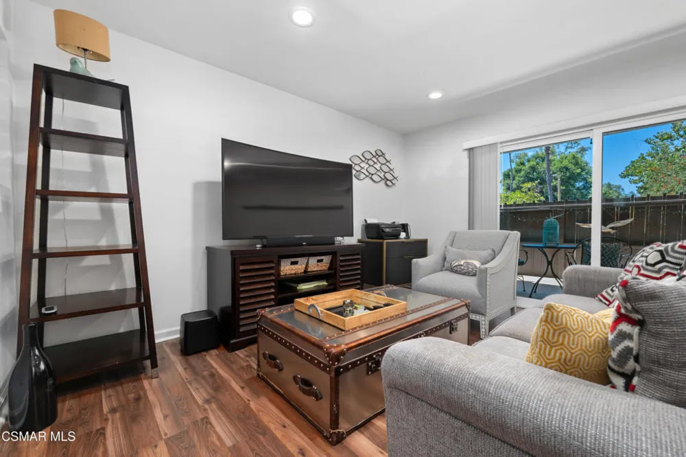 31577 Lindero Canyon Road #6 Westlake Village, CA 91361