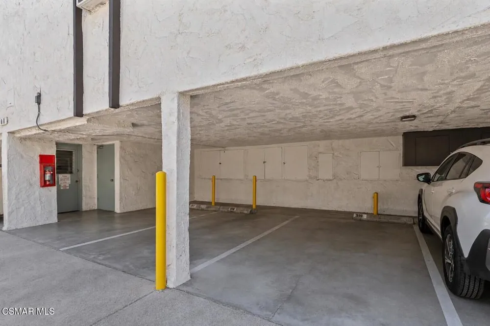 31577 Lindero Canyon Road #6 Westlake Village, CA 91361