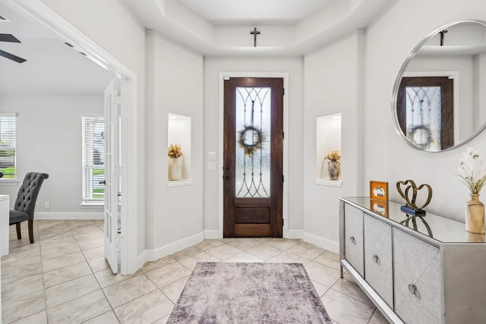 121 Claywood Drive Glenn Heights, TX 75154