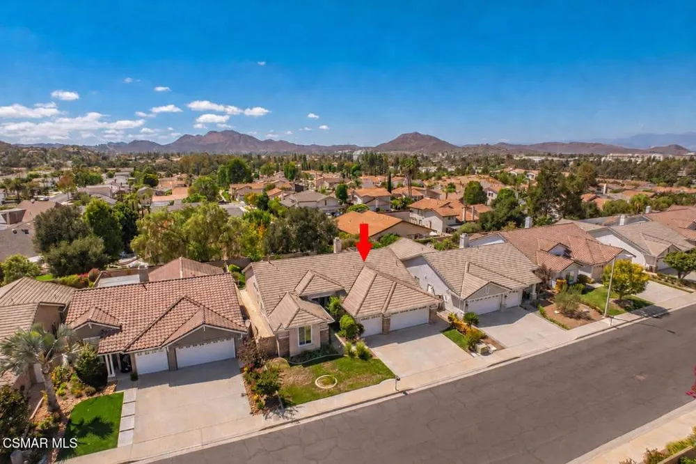 141 Giant Oak Avenue Newbury Park, CA 91320