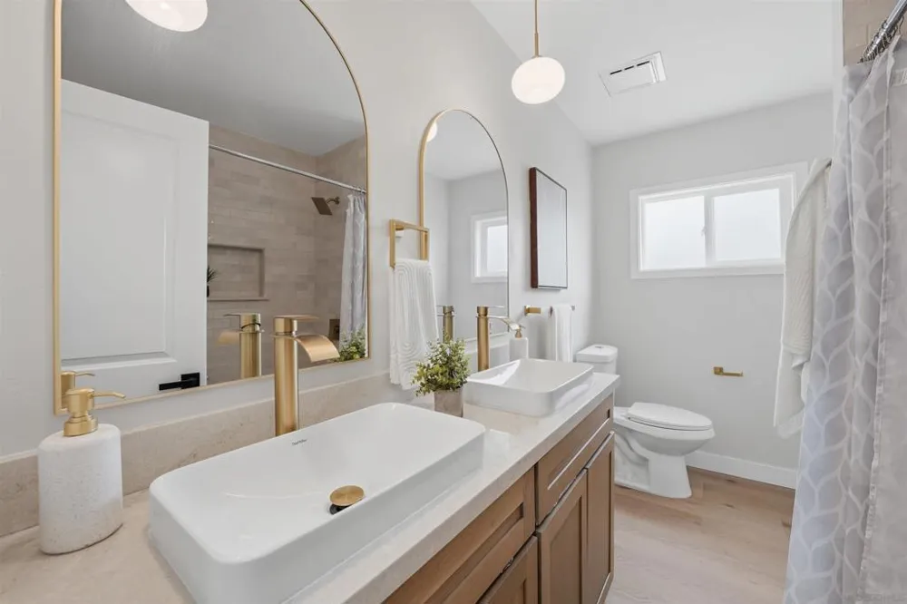 3448 Willow Bonita, CA 91902