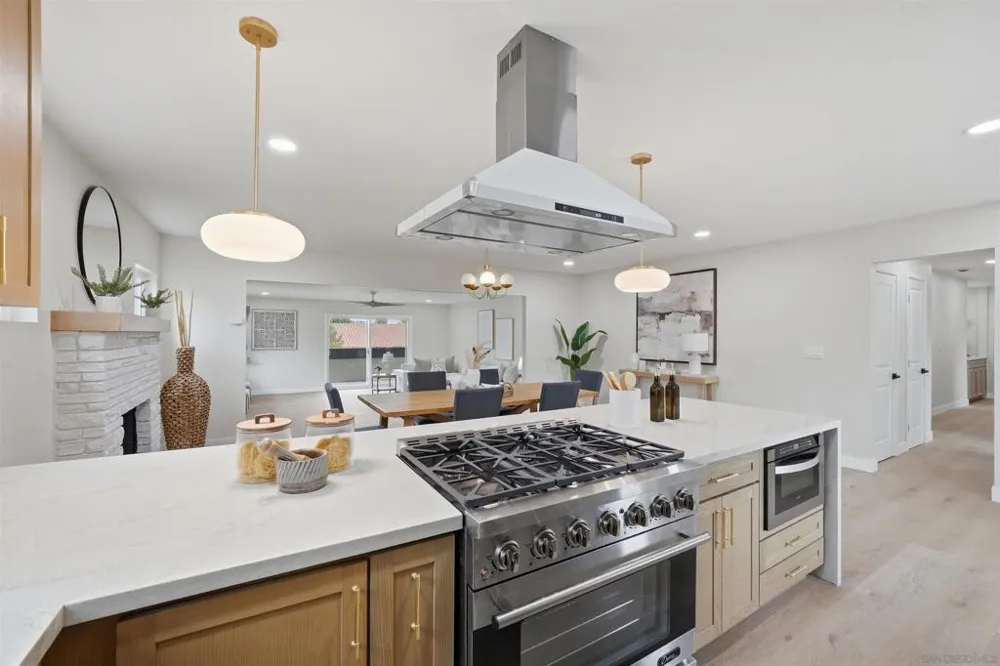 3448 Willow Bonita, CA 91902