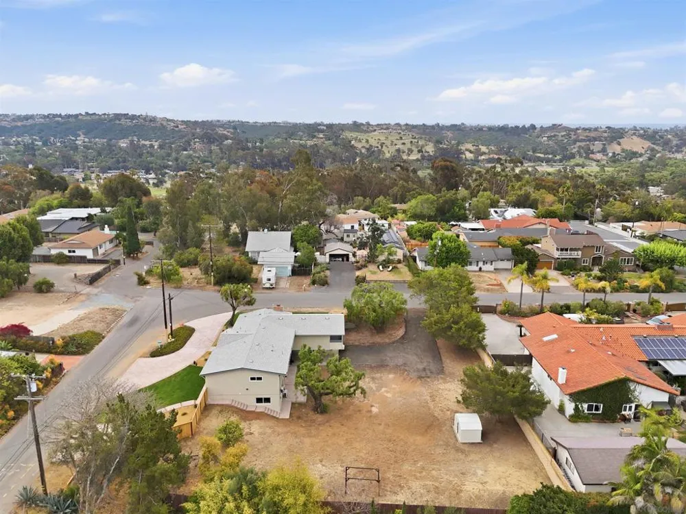 3448 Willow Bonita, CA 91902