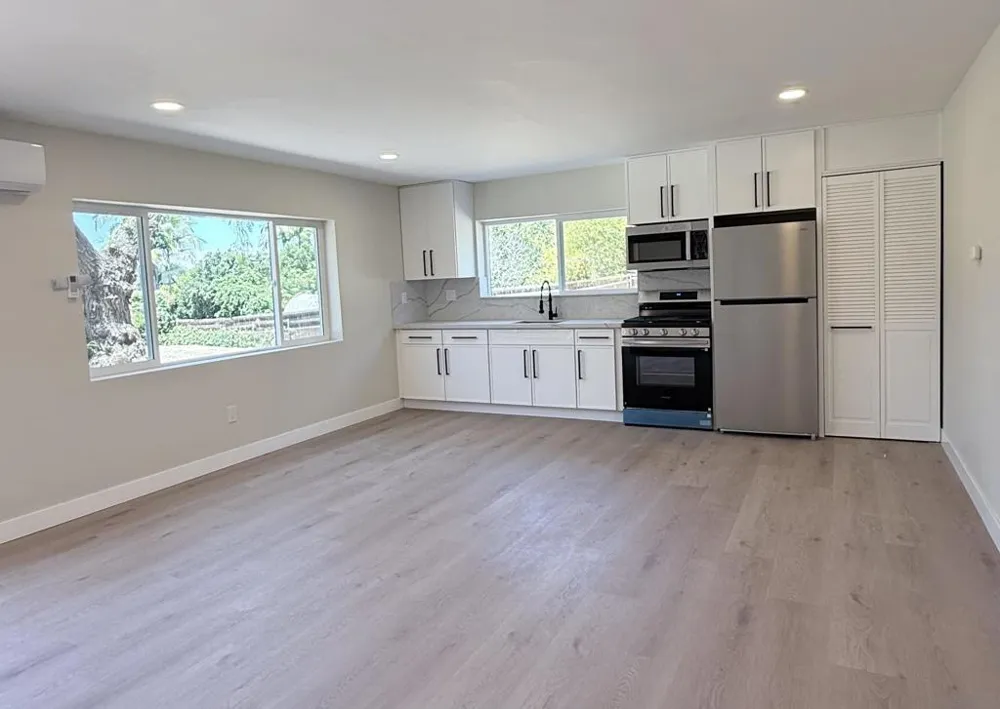 3448 Willow Bonita, CA 91902
