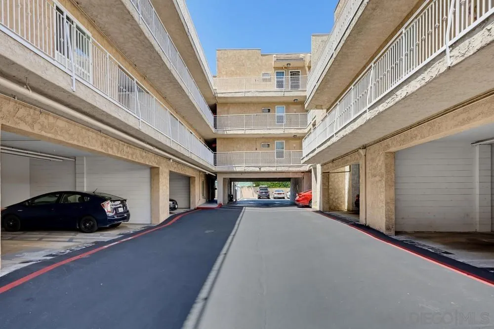 5252 Orange Avenue #131 San Diego, CA 92115