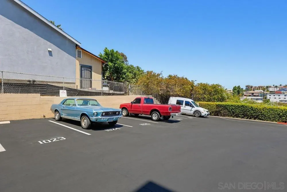 5252 Orange Avenue #131 San Diego, CA 92115