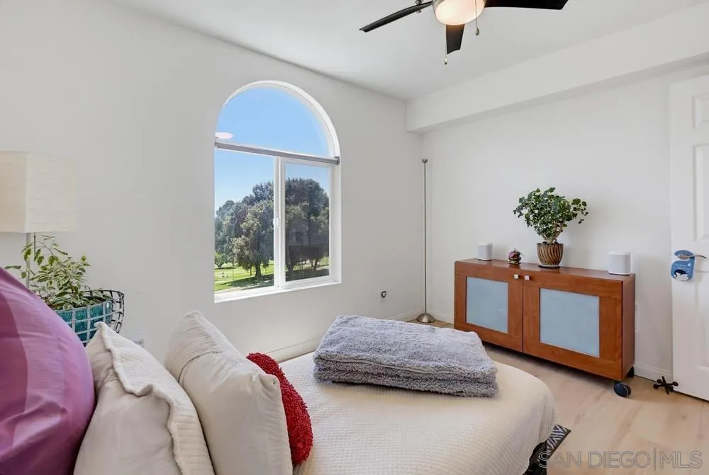 5252 Orange Avenue #131 San Diego, CA 92115