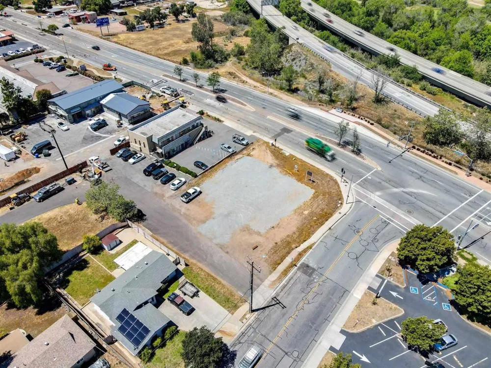 8069 Mission George 1 Santee, CA 92071