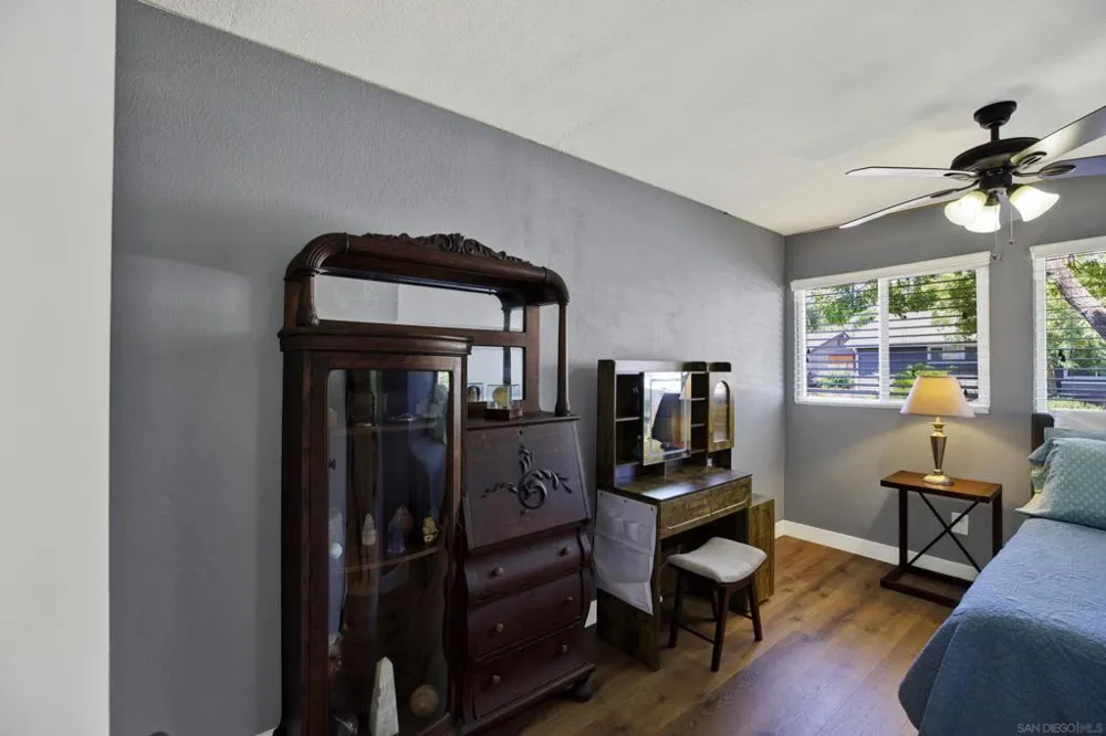 13351 Silver Lake Dr. Poway, CA 92064