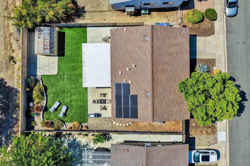 13351 Silver Lake Dr. Poway, CA 92064