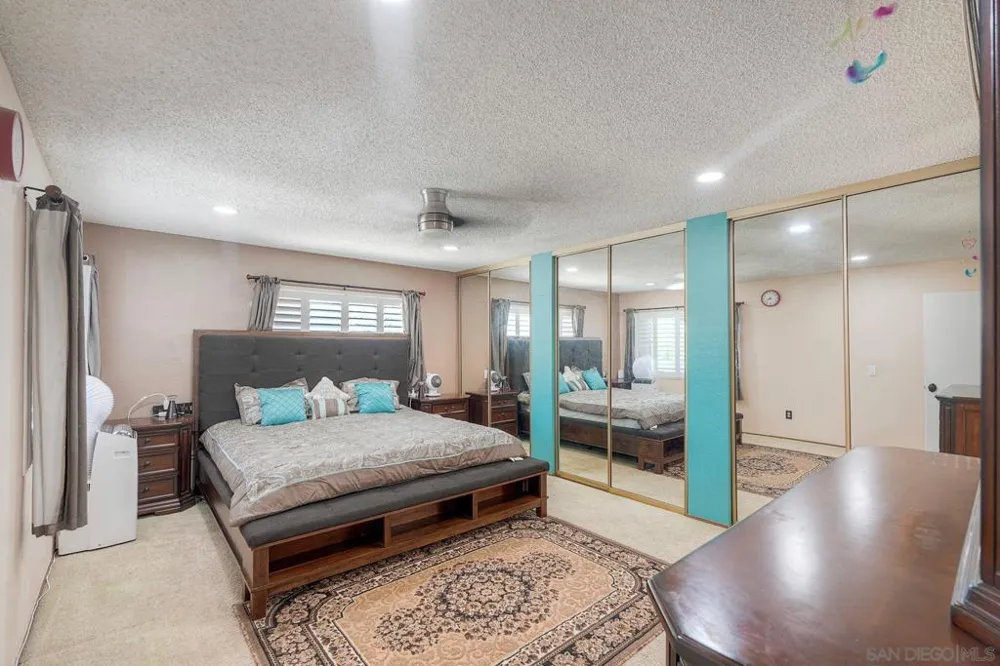 13635 Comuna Dr Poway, CA 92064