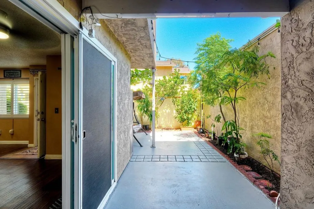 13635 Comuna Dr Poway, CA 92064