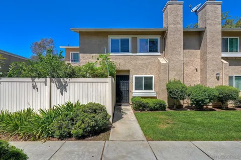 13635 Comuna Dr
