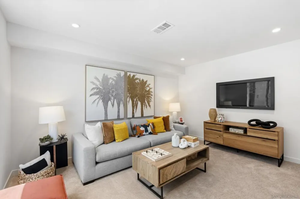 3309 Ruffin Rd #14 San Diego, CA 92123