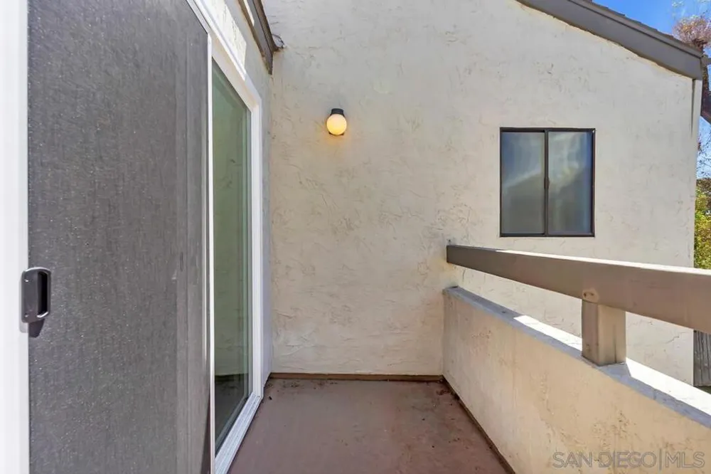 5734 Menorca Dr San Diego, CA 92124