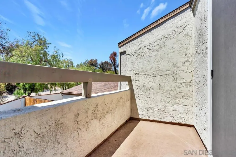 5734 Menorca Dr San Diego, CA 92124